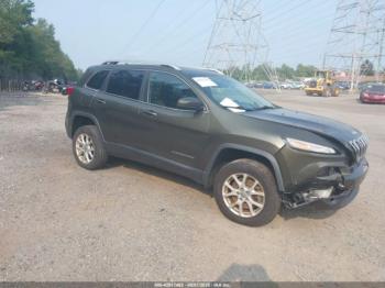  Salvage Jeep Cherokee