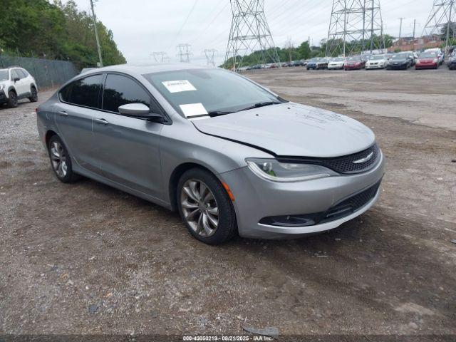  Salvage Chrysler 200