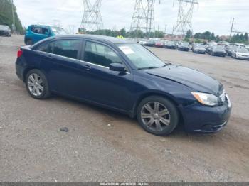  Salvage Chrysler 200