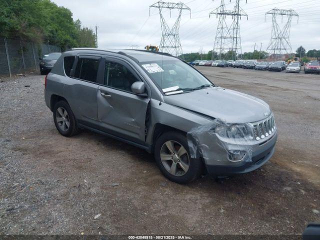  Salvage Jeep Compass