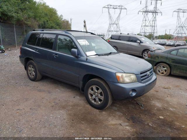  Salvage Toyota Highlander