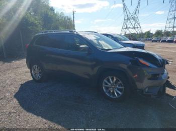 Salvage Jeep Cherokee