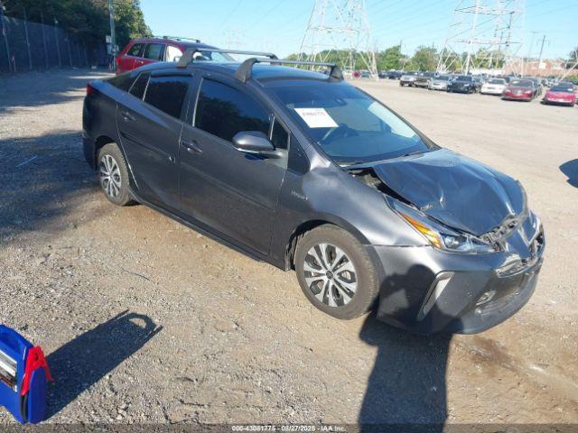  Salvage Toyota Prius