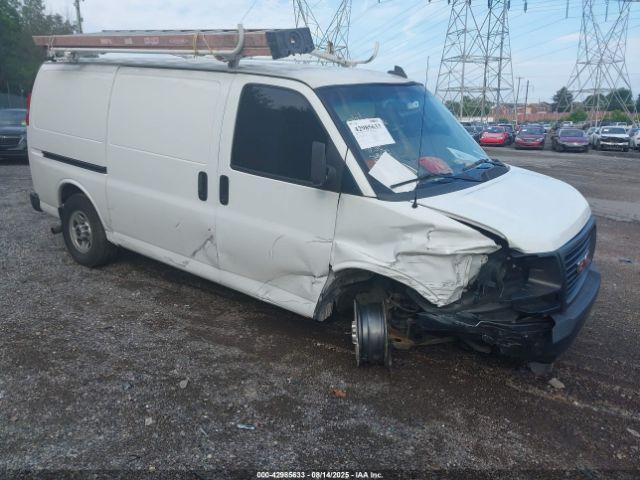  Salvage GMC Savana