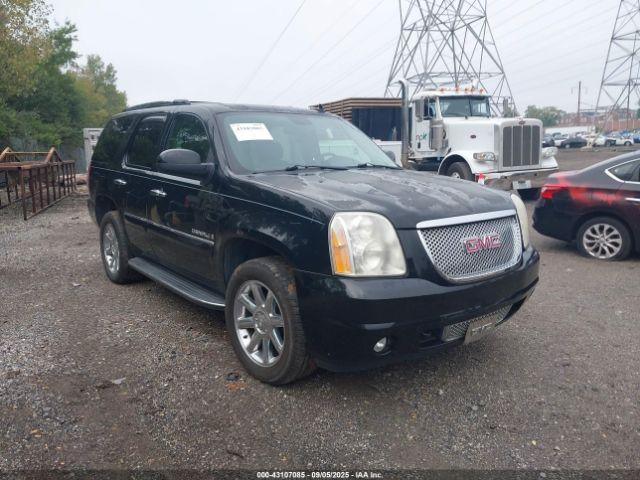  Salvage GMC Yukon