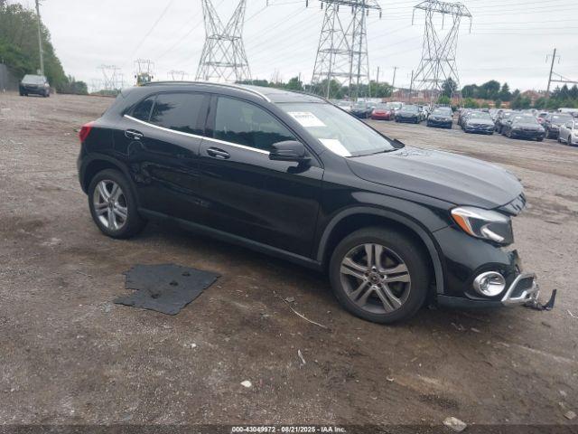  Salvage Mercedes-Benz GLA