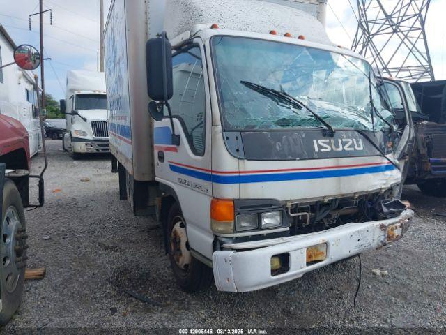  Salvage Isuzu Npr