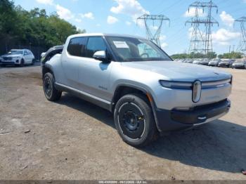  Salvage Rivian R1T