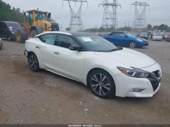  Salvage Nissan Maxima