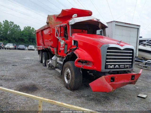  Salvage Mack 800