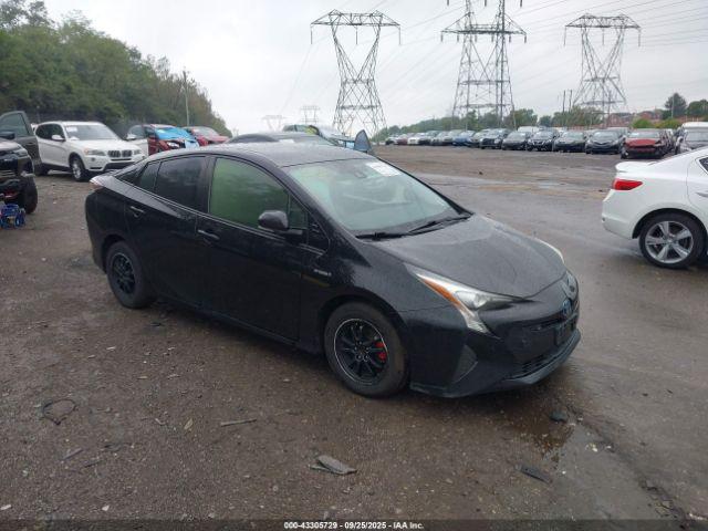  Salvage Toyota Prius