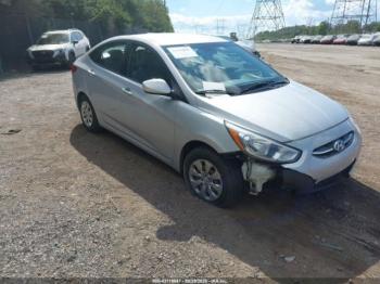  Salvage Hyundai ACCENT