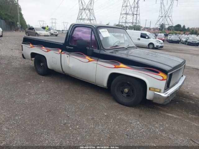  Salvage Chevrolet Silverado 1500