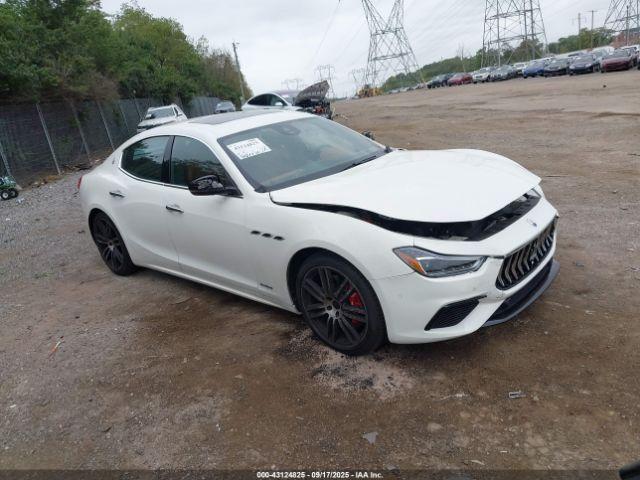  Salvage Maserati Ghibli