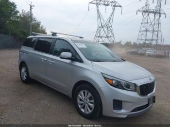  Salvage Kia Sedona