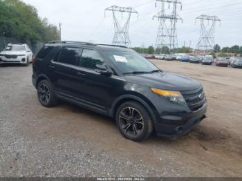  Salvage Ford Explorer