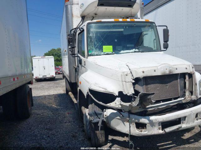  Salvage Hino 258 268