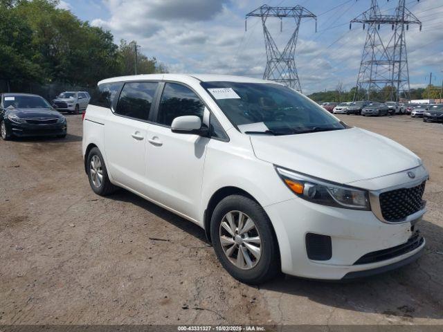  Salvage Kia Sedona