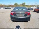 Toyota Camry Le Image 13