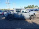 Nissan Frontier Pro-4x 4x4 Image 13