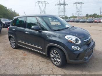 Salvage FIAT 500L
