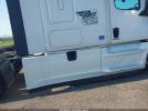 Freightliner New Cascadia 126 Image 3