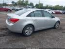 Chevrolet Cruze Ls Image 6