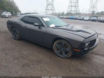  Salvage Dodge Challenger