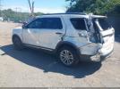 Ford Explorer Xlt Image 2