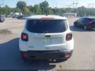 Jeep Renegade Altitude 4x4 Image 15