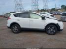 Toyota RAV4 Le Image 11