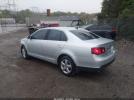 Volkswagen Jetta Image 2