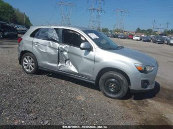  Salvage Mitsubishi Outlander