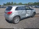 Mitsubishi Outlander Es Image 2