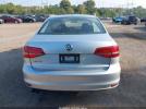 Volkswagen Jetta 2.0l S Image 3
