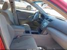 Toyota Camry Le Image 3