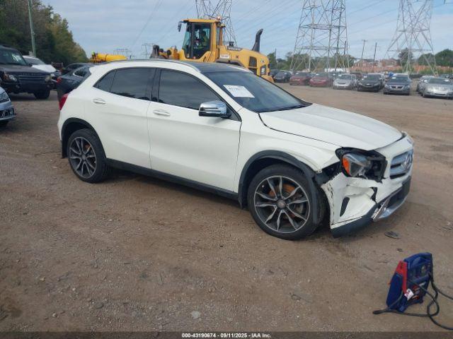  Salvage Mercedes-Benz GLA