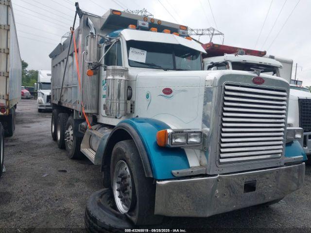  Salvage Peterbilt 379