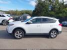 Toyota RAV4 Xle Image 12