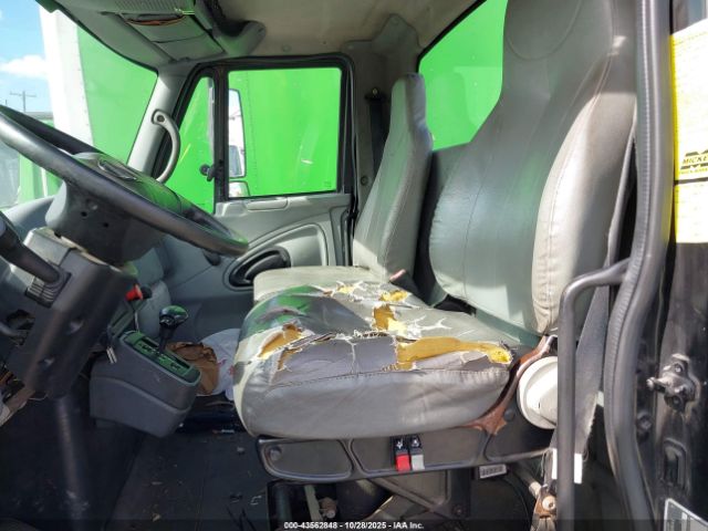 International 4000 4300 Image 6