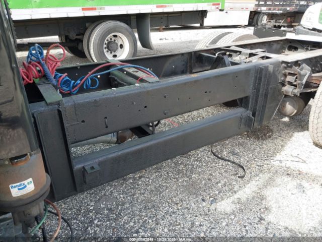 International 4000 4300 Image 2