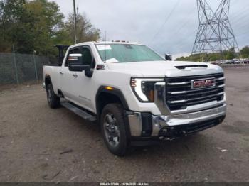  Salvage General Motors Sierra 2500HD
