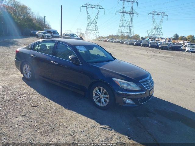  Salvage Hyundai Genesis