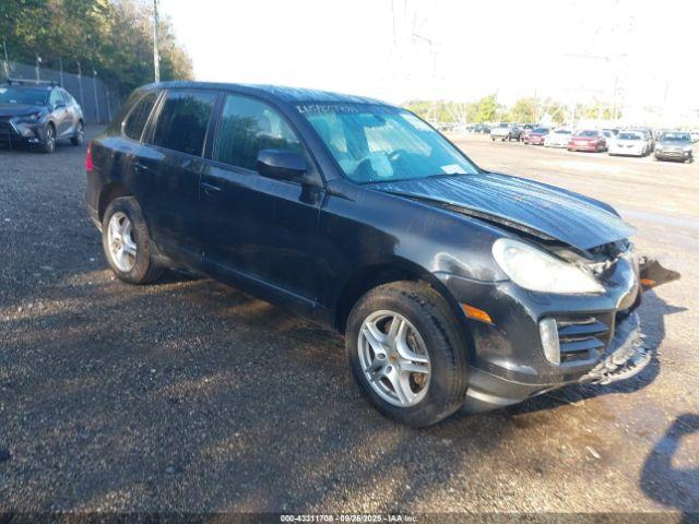  Salvage Porsche Cayenne