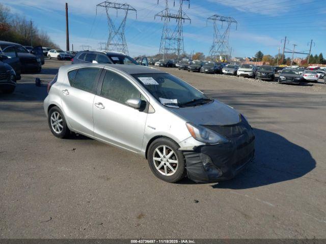  Salvage Toyota Prius c