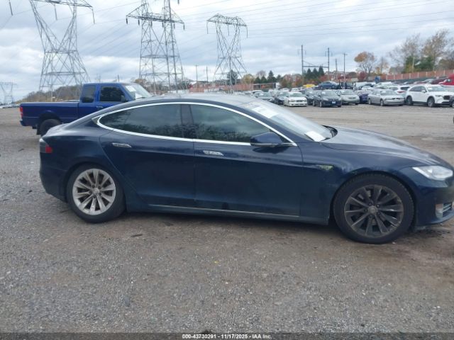Tesla Model S Image 18