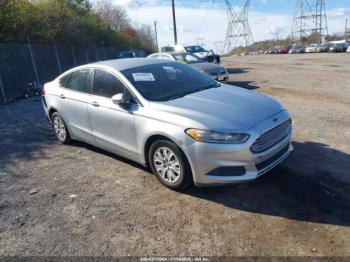  Salvage Ford Fusion