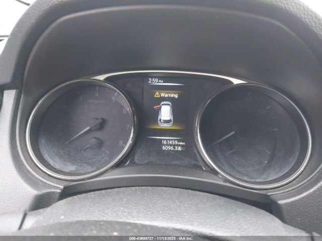 Nissan Rogue Image 14