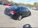 Chrysler 200 Limited Image 4