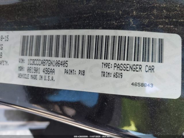 Chrysler 200 Limited Image 10